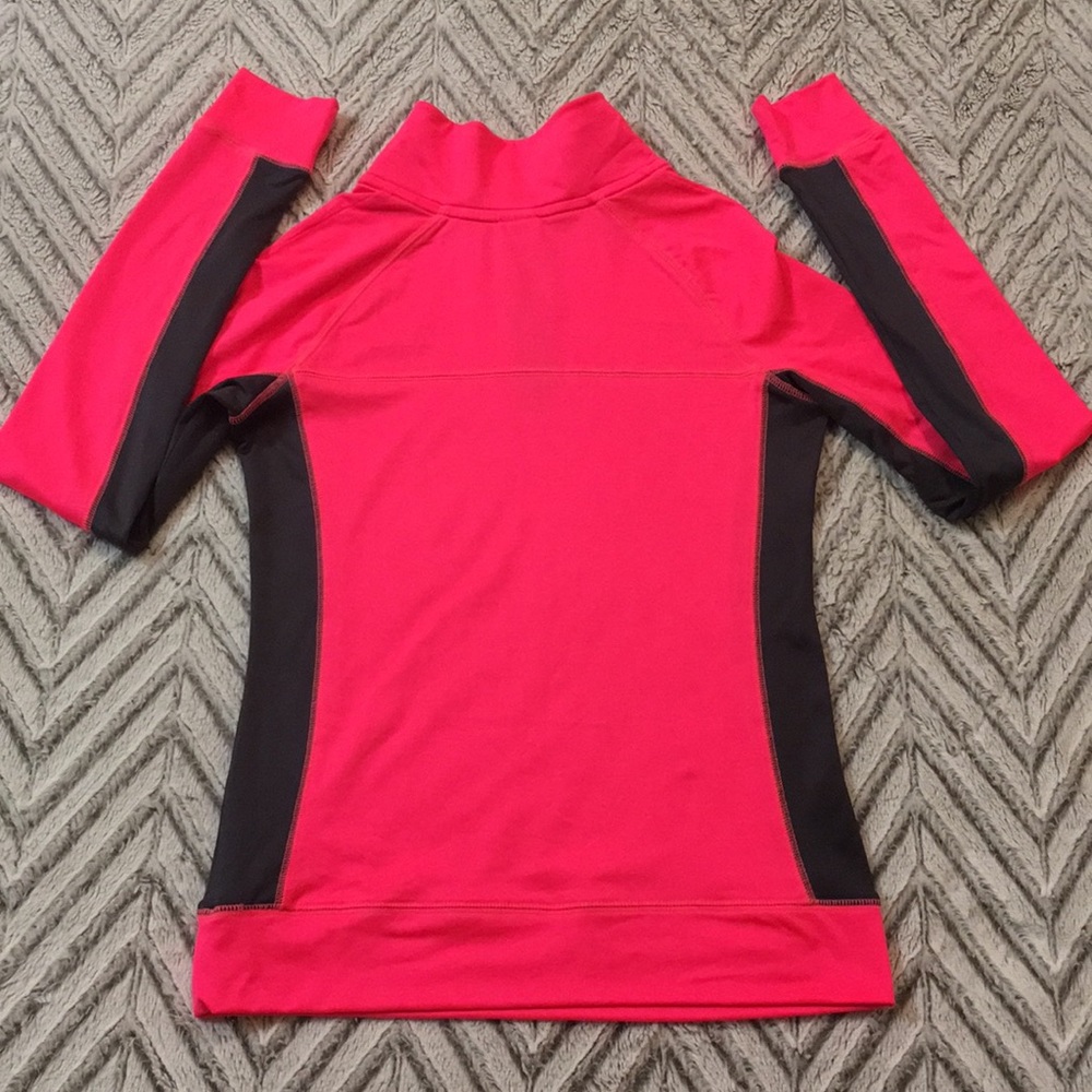 PINK Ultimate Victoria's Secret Small S Top Shirt - Picture 4 of 6